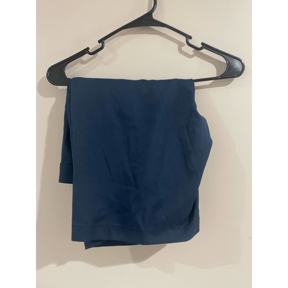 Mens Greg Norman size 34 golf shorts Navy Blue
